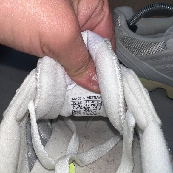 Adidas ZX 4000 'Off White Hot Lime' EE4762 Youth 5 Women's 6 - Picture 10 of 11